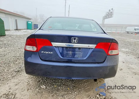 2011 Honda Civic Vp z USA, uszkodzony, nr VIN 19XFA1F35BE010256